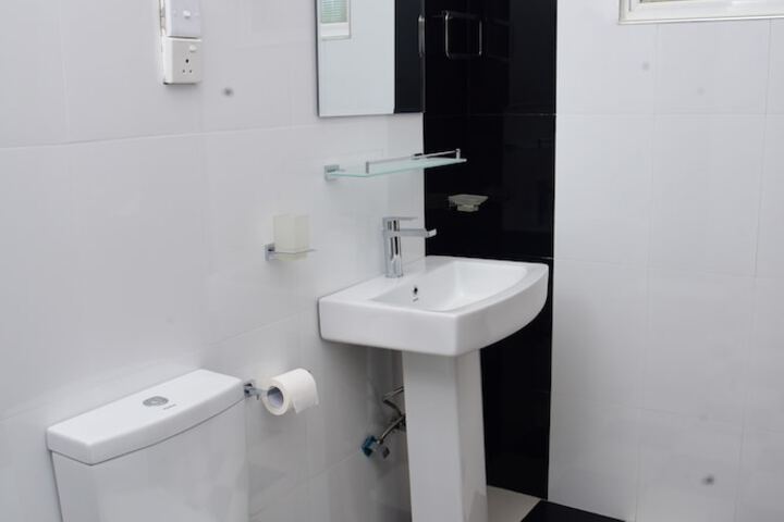Room 20 of 25