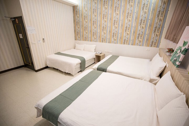 Room 31 of 47