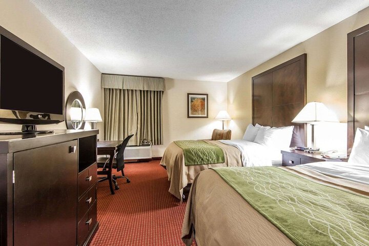 2 Double Beds (5 of 6)