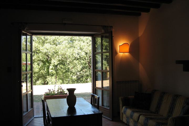 Room 26 of 74