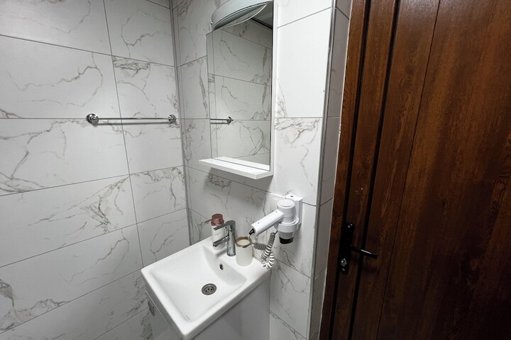 Room 45 of 58