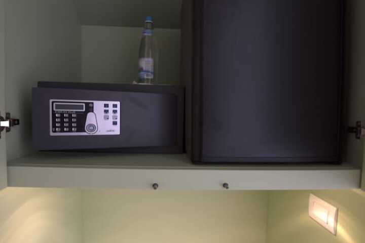 Room 18 of 47