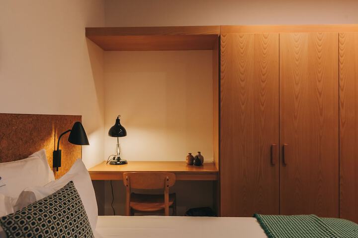 Room 76 of 181
