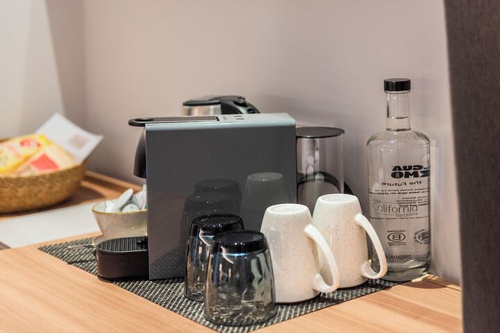 Breakfast/Coffee Service 38 of 60