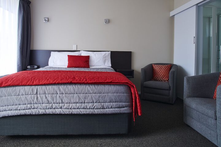 Room 5 of 42