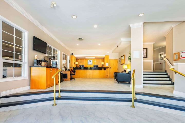 Lobby Photos