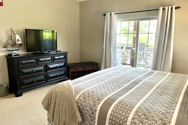 Room 7 of 25