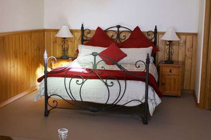 Room 5 of 23