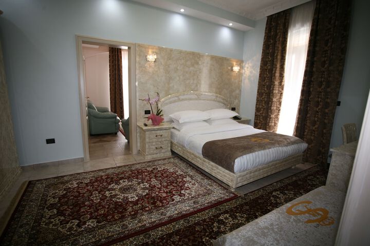 Room 13 of 55