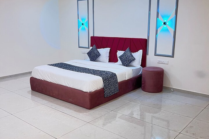Room 7 of 20