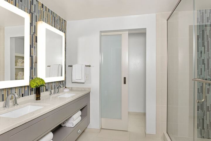 Room 15 of 45