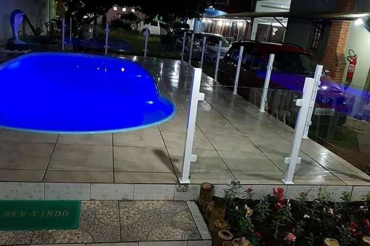 Pool 24 of 48
