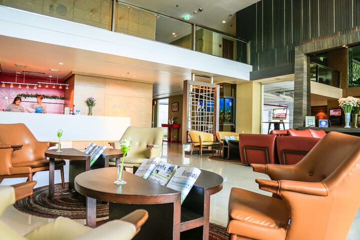 Lobby Photo