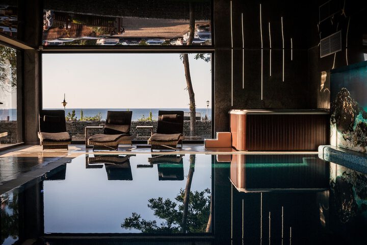 Pool 55 of 127