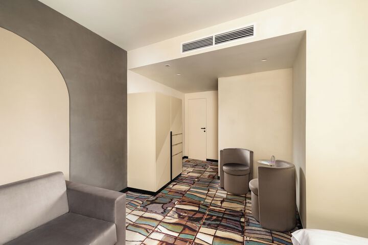 Room 20 of 52
