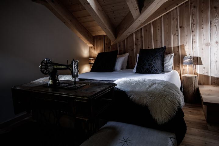 Room 43 of 172