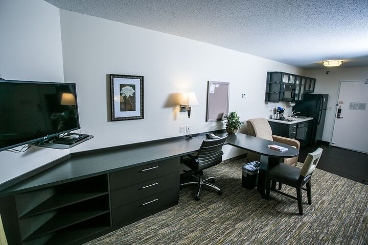 In-room business center