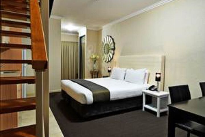 Room 3 of 46