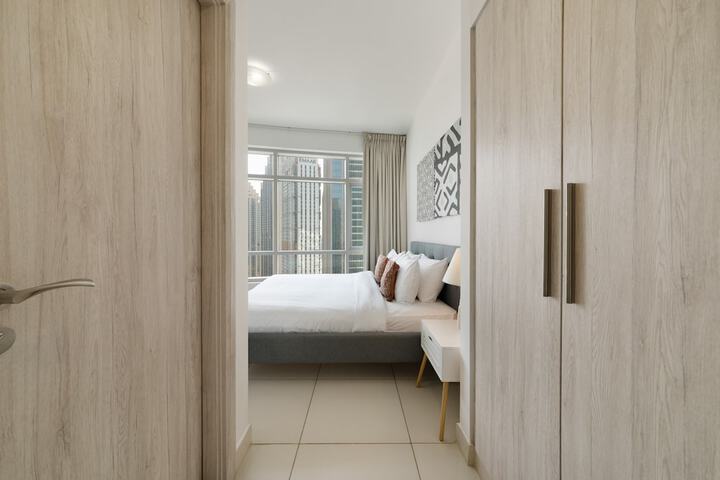 Room 8 of 26