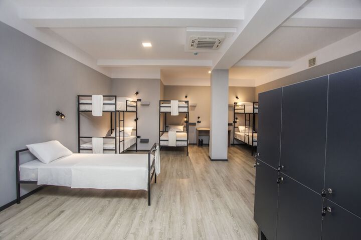 Room 22 of 49