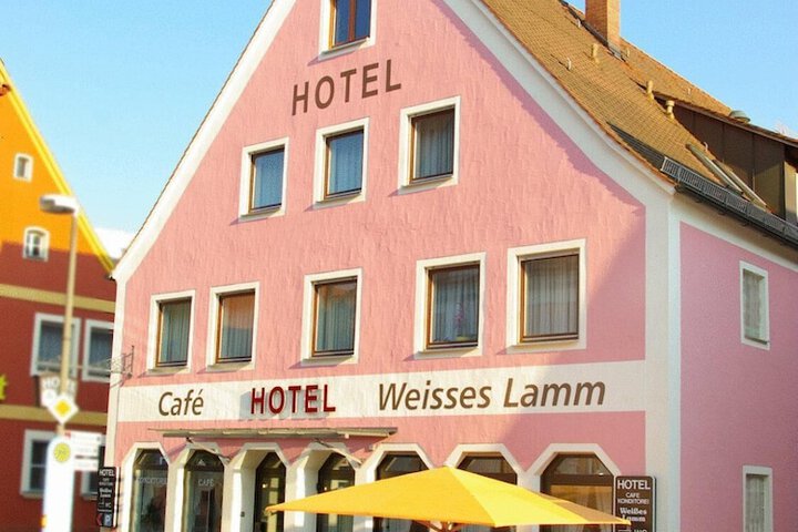 Hotel 33 of 34