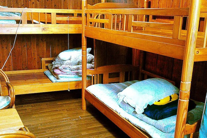 Room 6 of 39