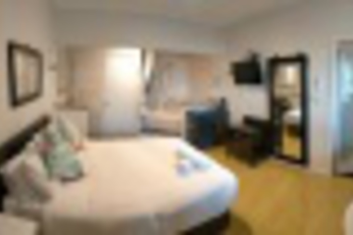 Room 304 of 420