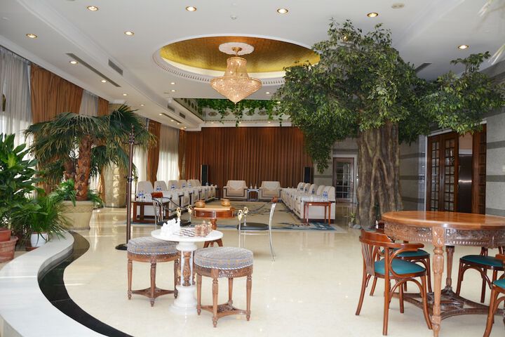Hotel Exterior 115 of 121