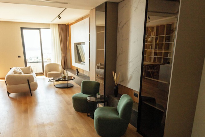 Room 119 of 198