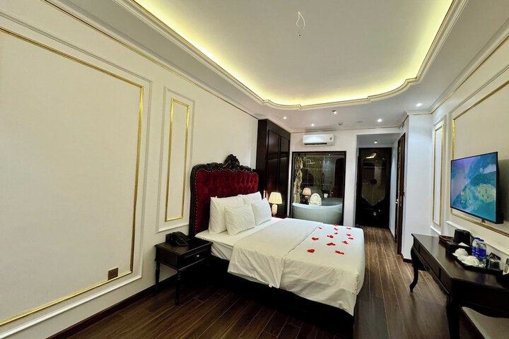 Room 78 of 165
