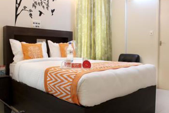 Room 18 of 29