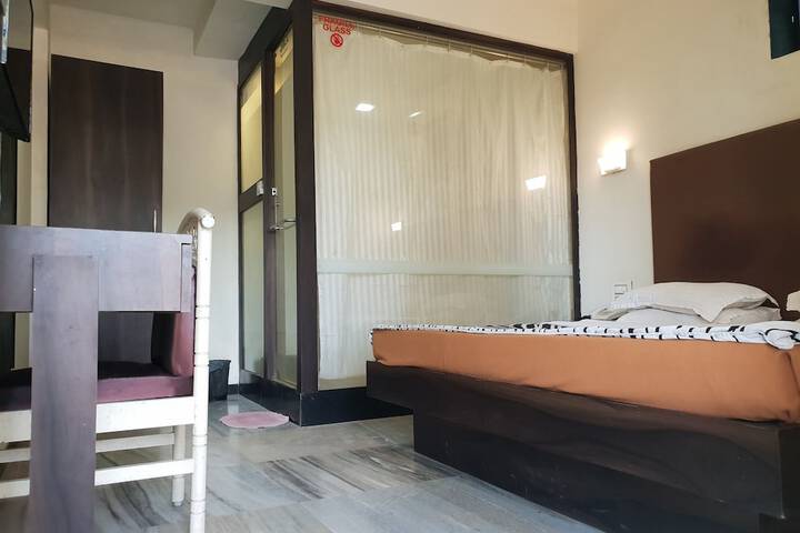 Room 41 of 97
