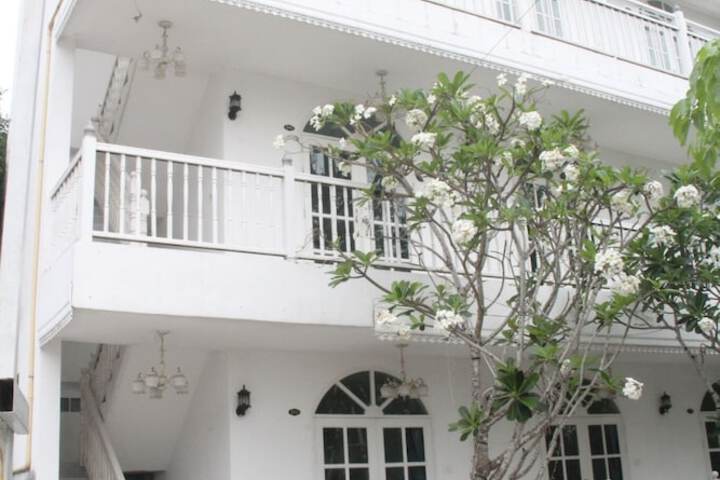 Hotel 38 of 44