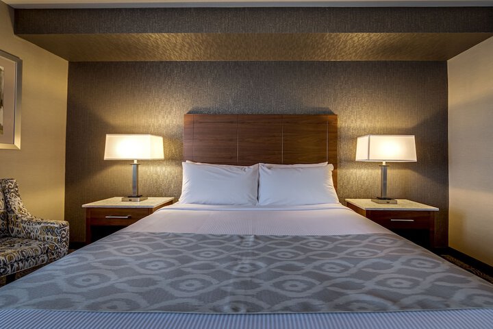 Room 30 of 60