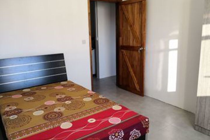 Room 3 of 10