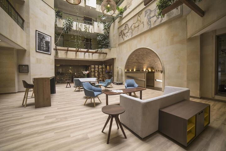 Hotel Interior 12 of 101