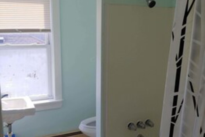 Room 5 of 19