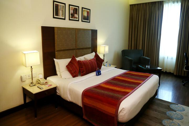OYO Elite Namdev Chowk Jalandhar