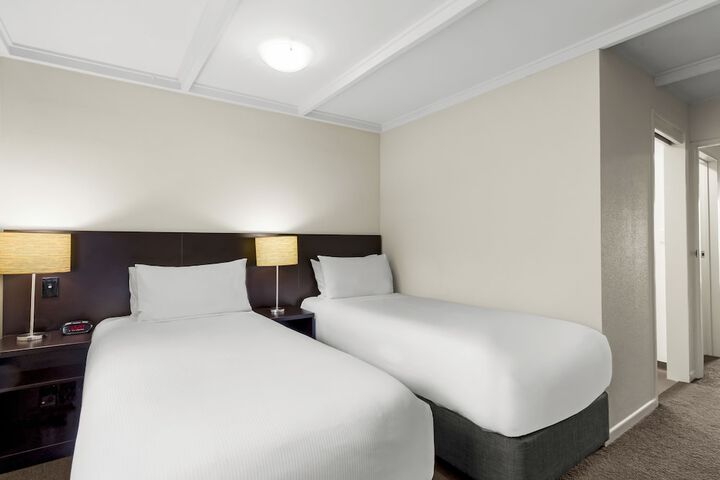 Room 8 of 49