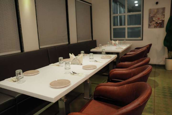 Dining 23 of 39