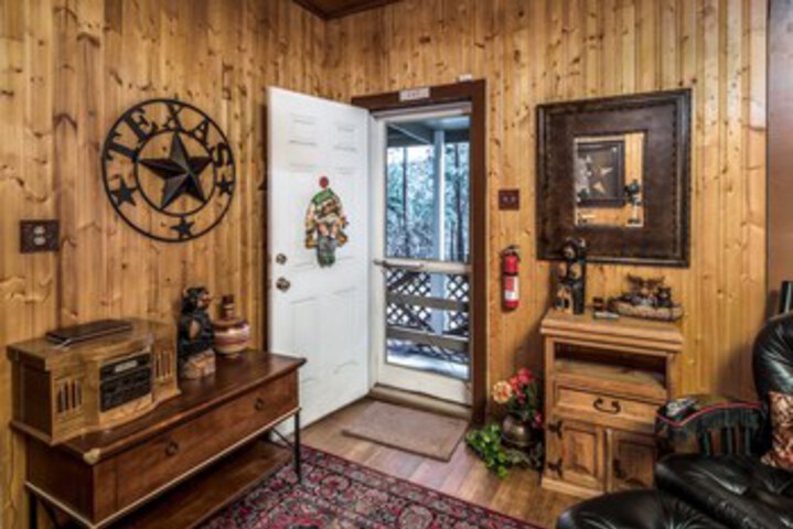 Room 14 of 29