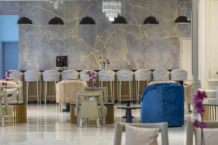 Guest Lobby
