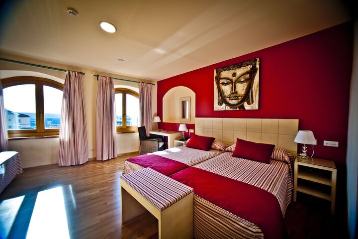 Photo of Hotel Condes de Castilla