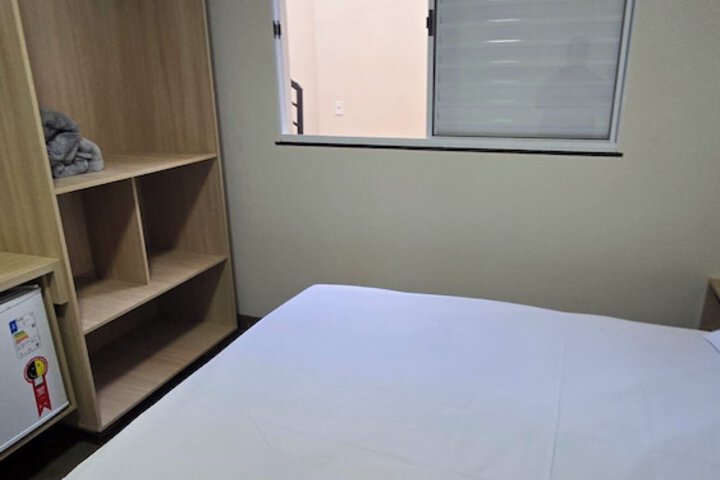 Room 42 of 91
