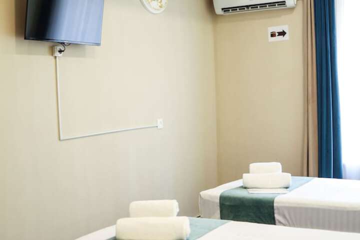 Room 15 of 31