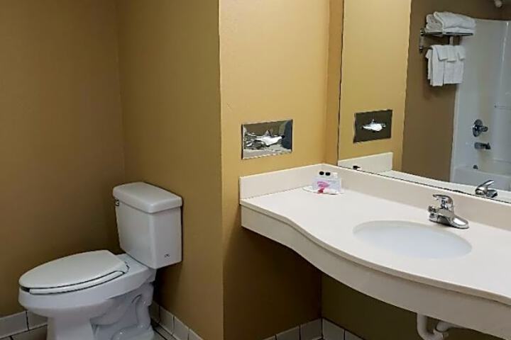 Photo 16