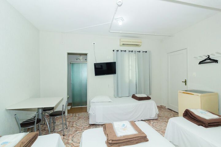 Room 83 of 107