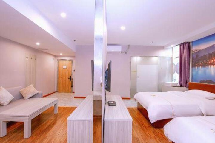 Dragon Star Hotel (Jincheng Central Pedestrian Street Store)