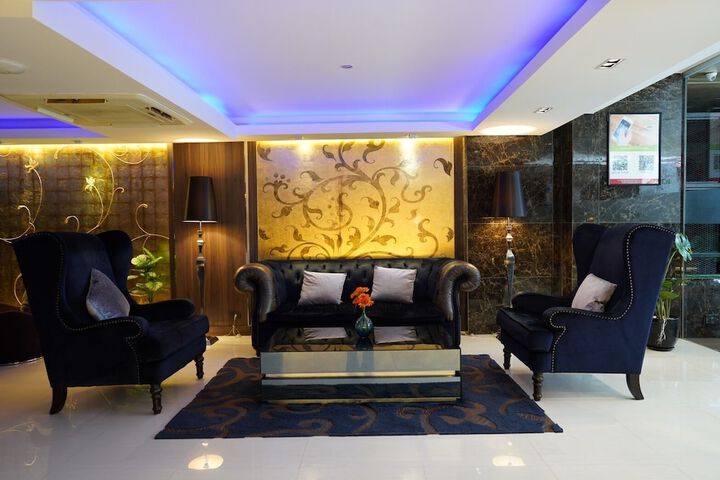 Lobby Entry