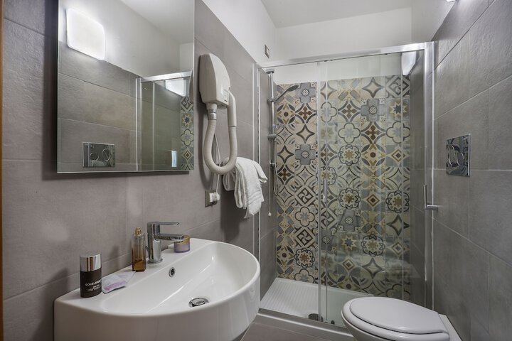 Bath Photo